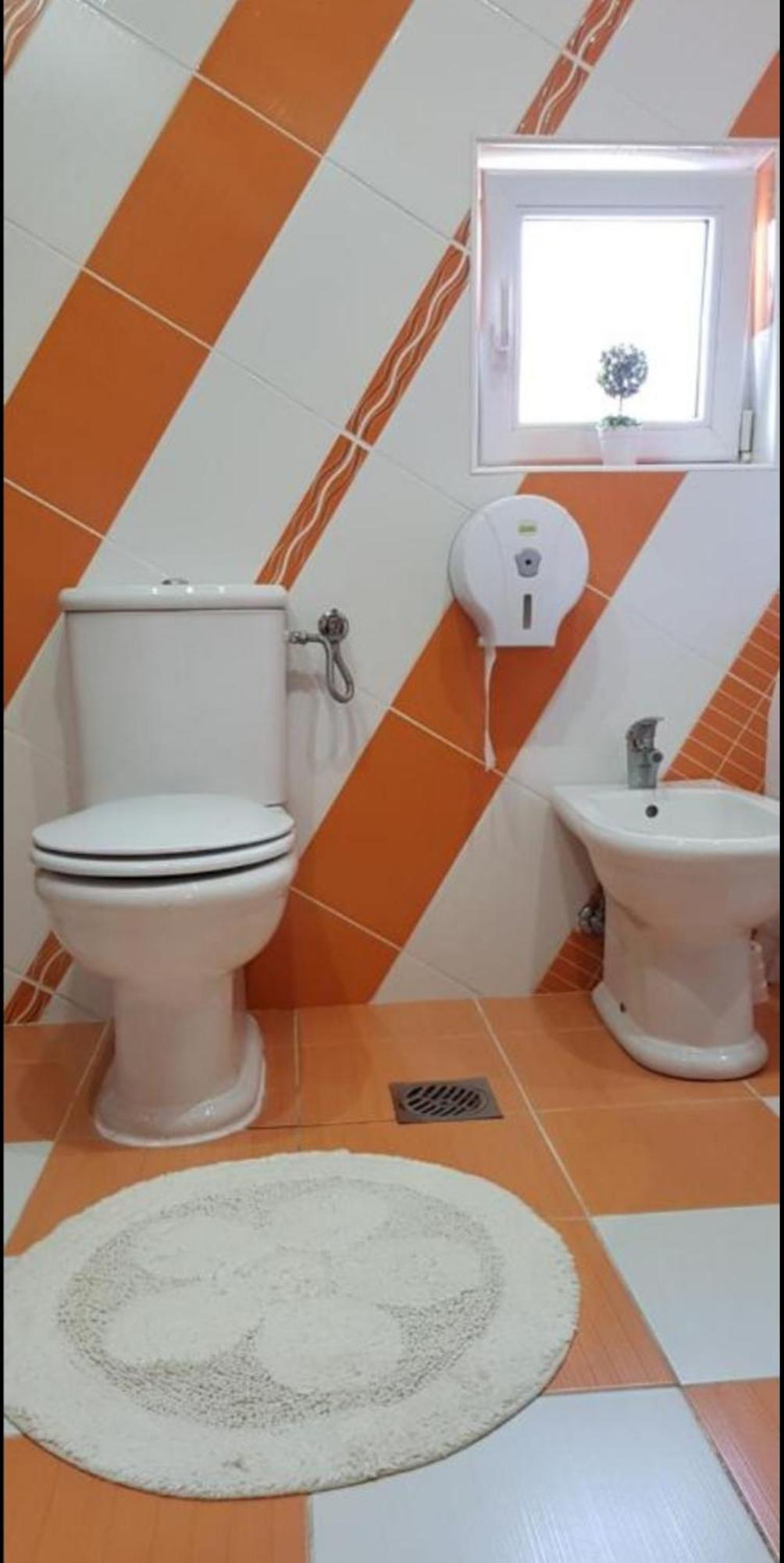 Lux Apartments With Pool Dex Zemun Polje Exterior foto