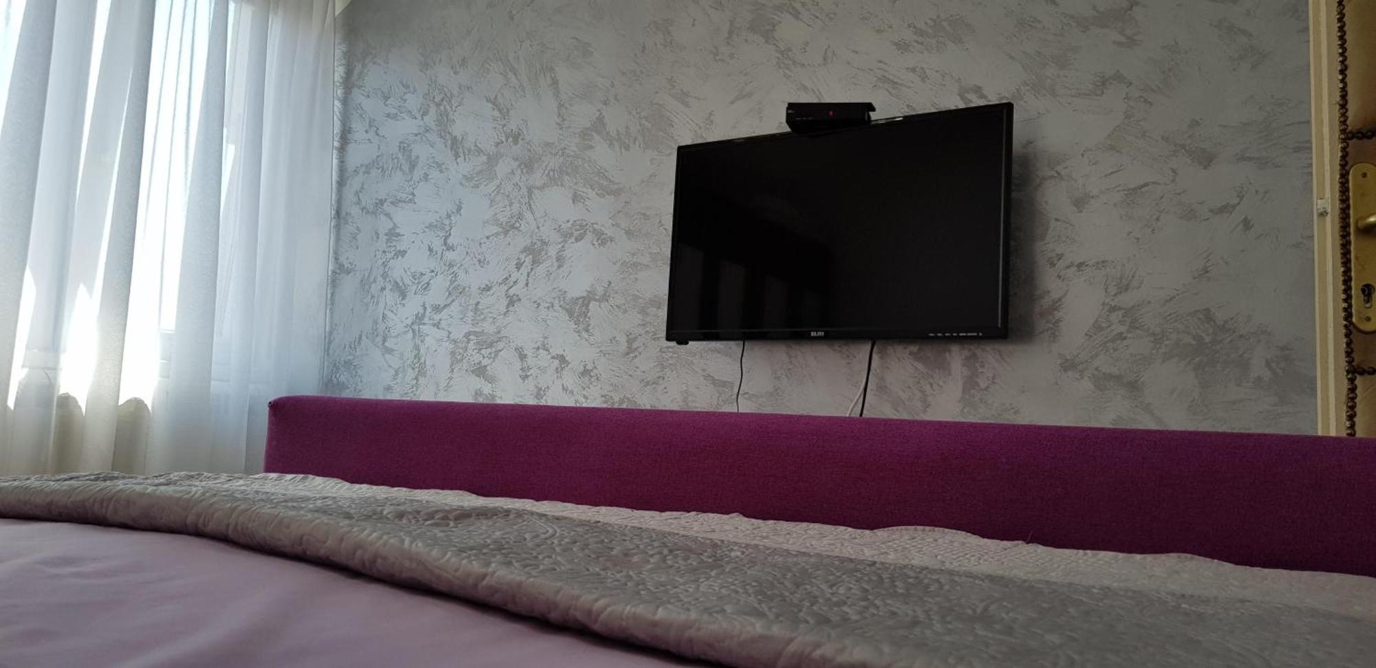 Lux Apartments With Pool Dex Zemun Polje Habitación foto